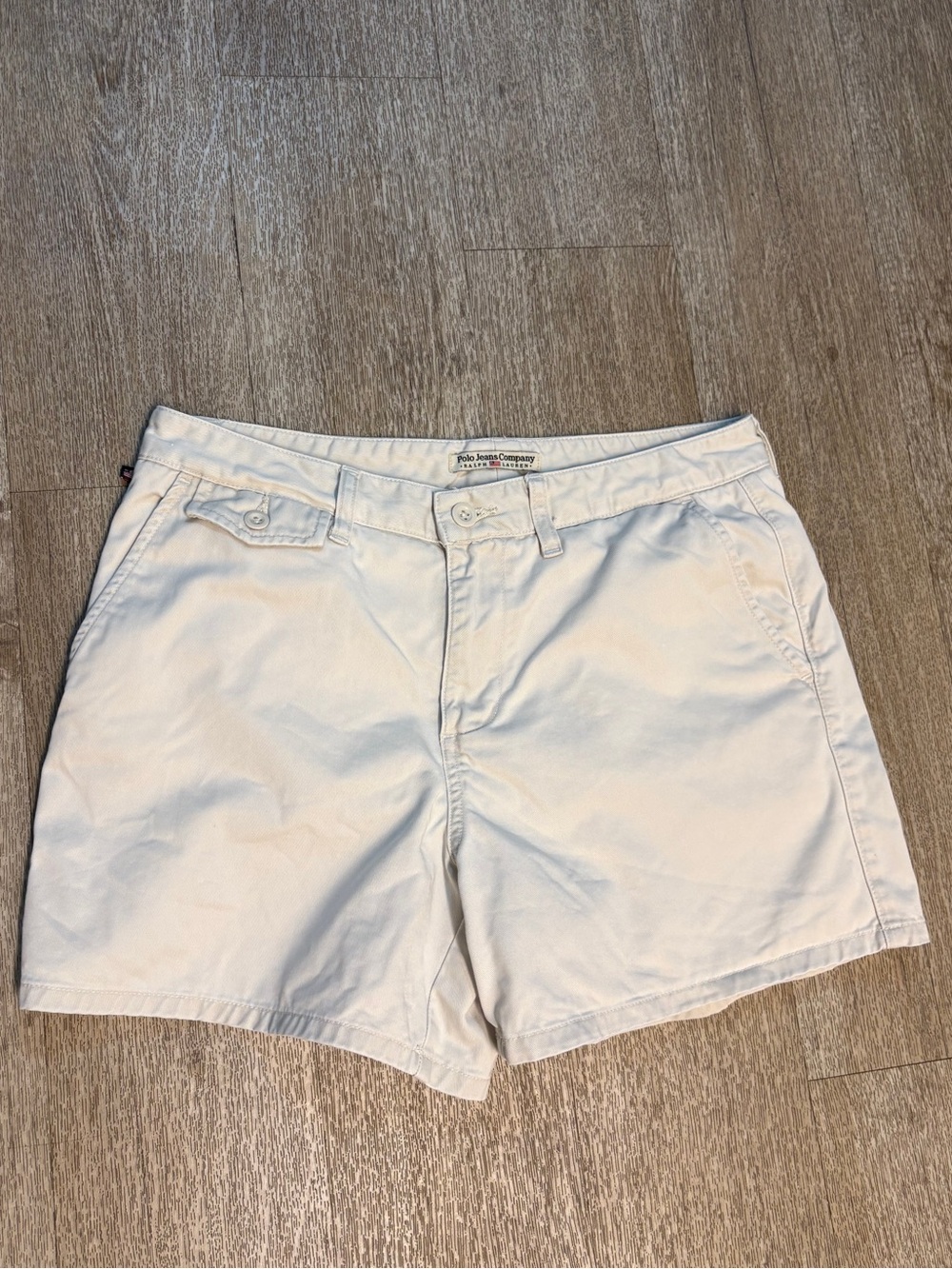 POLO JEANS COMPANY VINTAGE KHAKI SHORTS SIZE 10